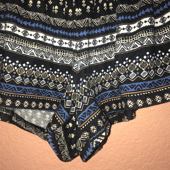 Forever 21 loose skort - Picture 2 of 4